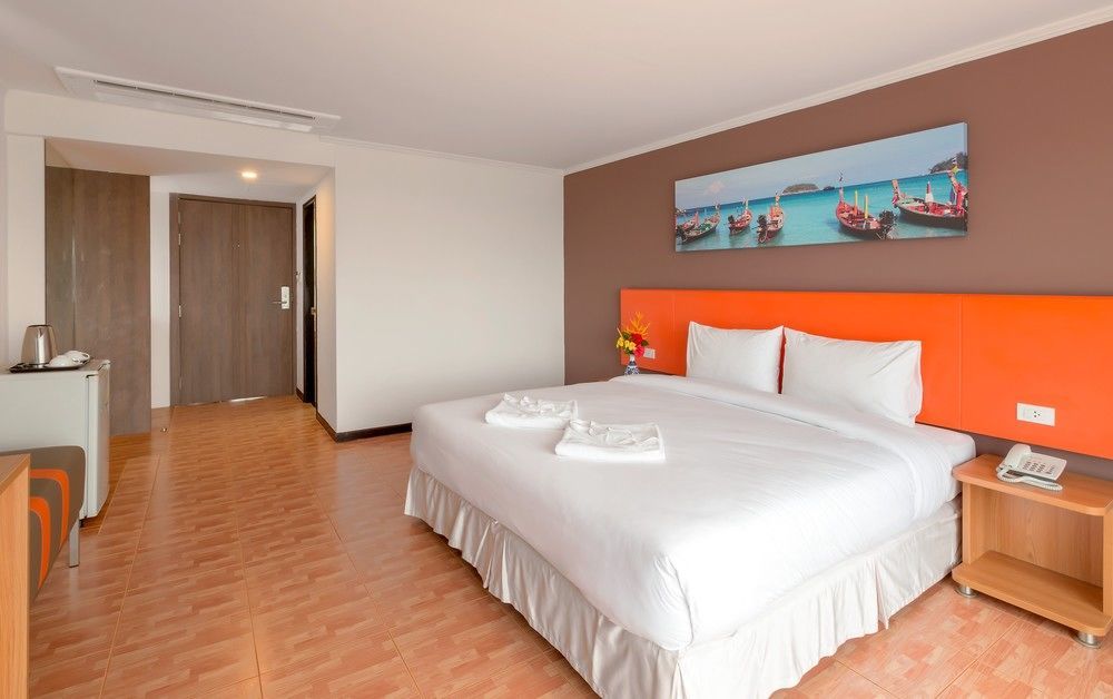 Royal Crown Hotel & Palm Spa Resort Patong Екстериор снимка