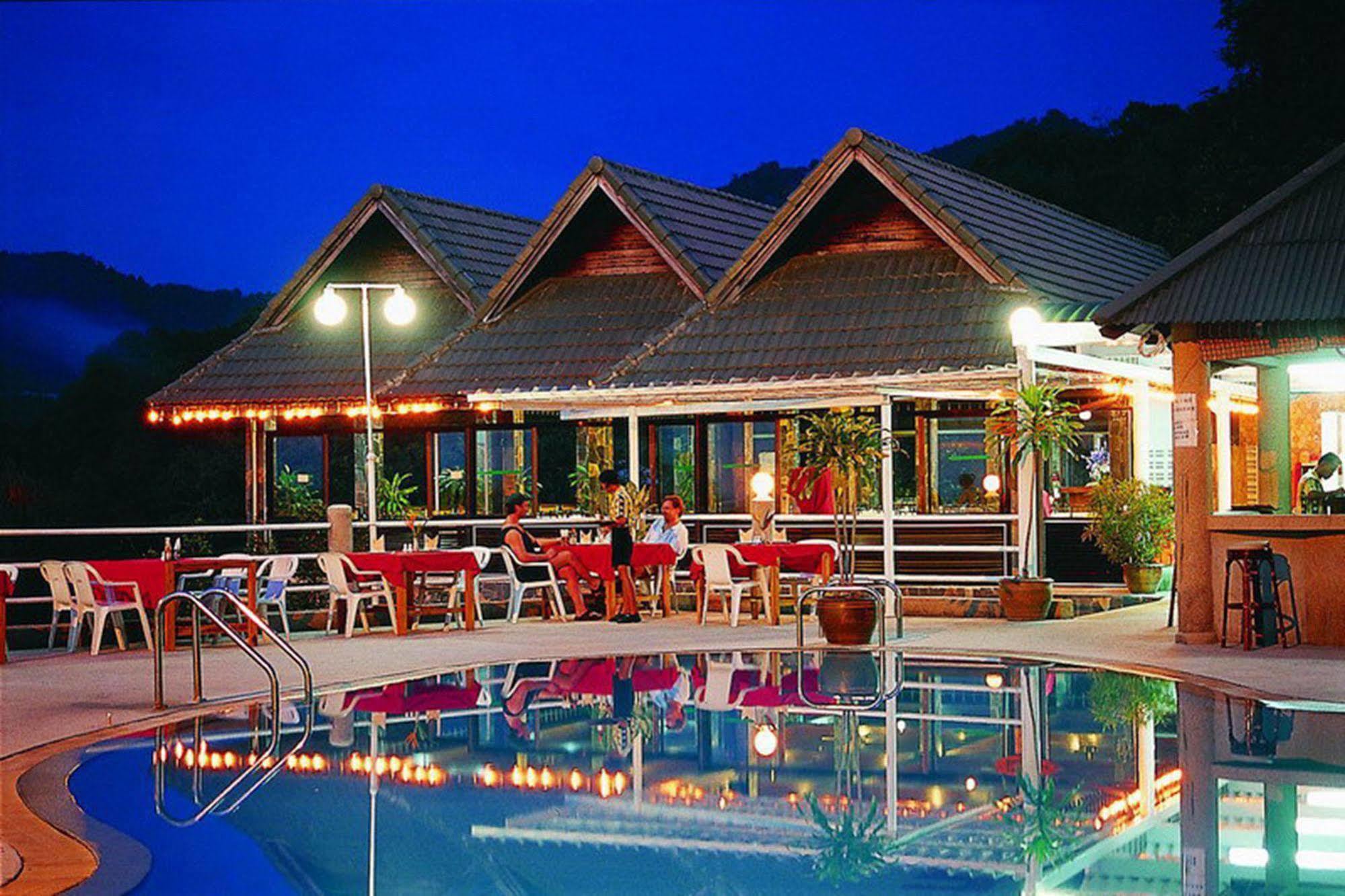 Royal Crown Hotel & Palm Spa Resort Patong Екстериор снимка